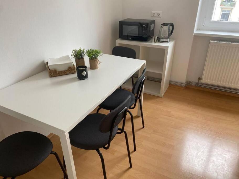 Farawayhomes Studio Leoben #A11 Bagian luar foto
