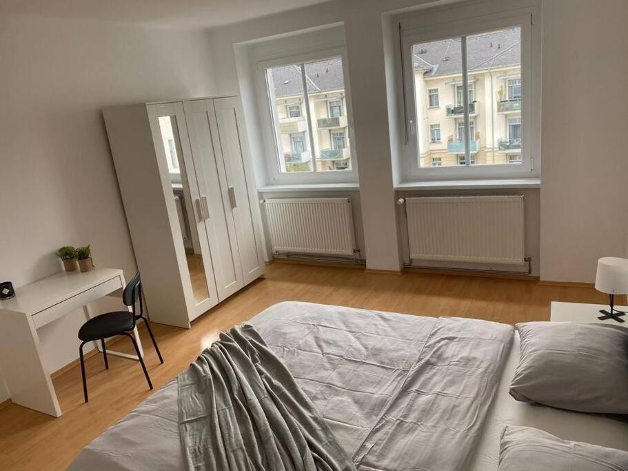 Farawayhomes Studio Leoben #A11 Bagian luar foto
